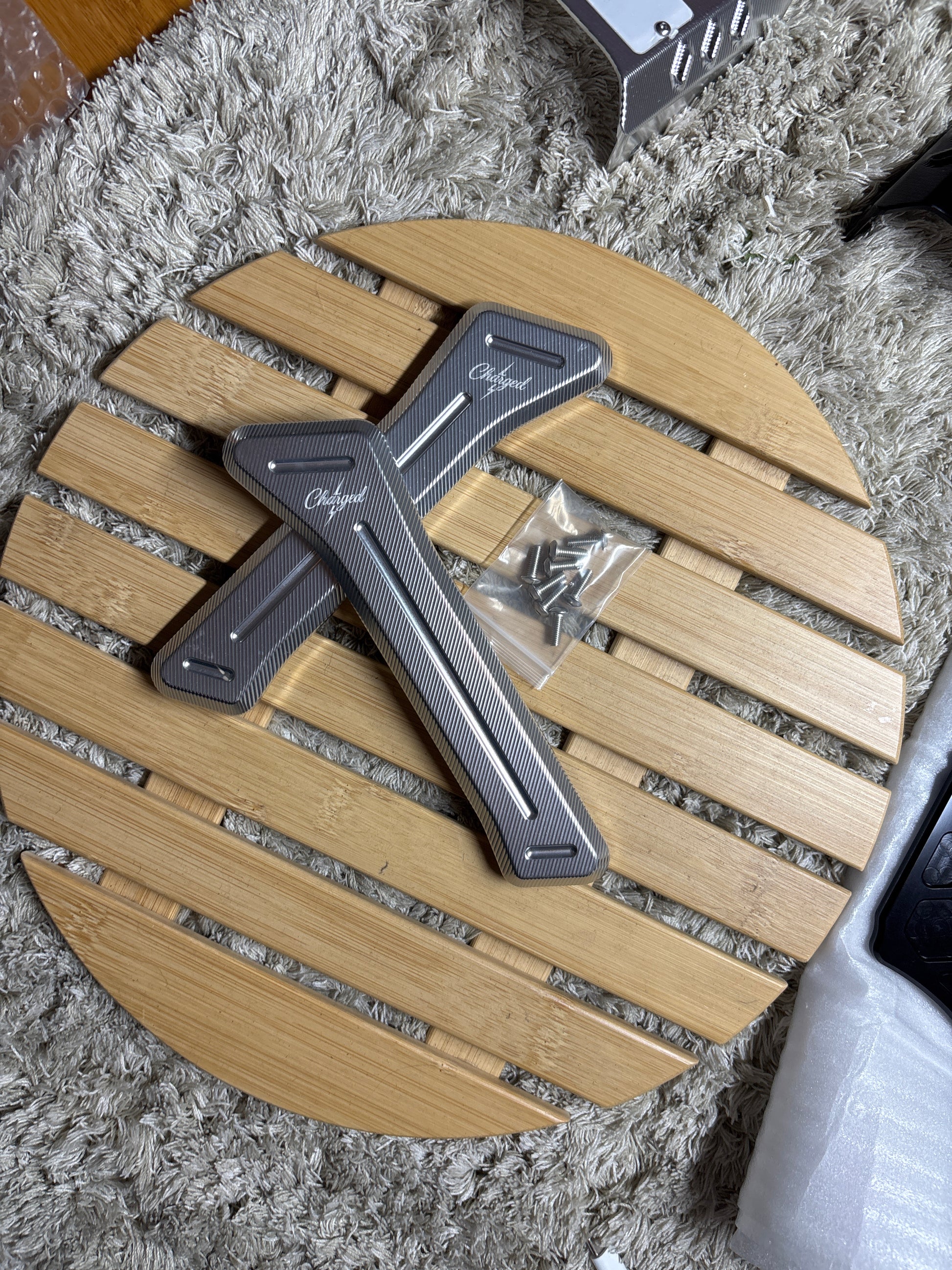 Ultra bee frame protection bar